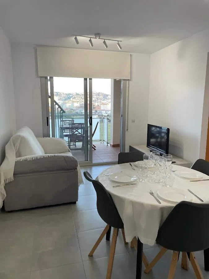Magnifico Apartamento Cerca De La Playa Con Piscina - Roses Spain